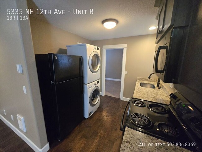 Building Photo - 5335 NE 12th Ave