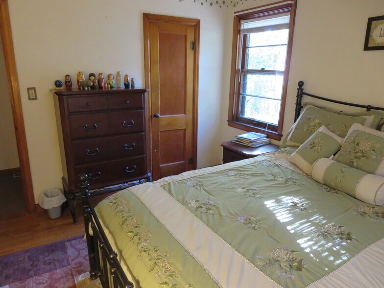 Bedroom 1. - 22 McGrath St