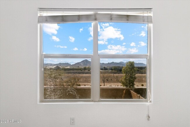 Building Photo - 37292 Yellowstone Dr