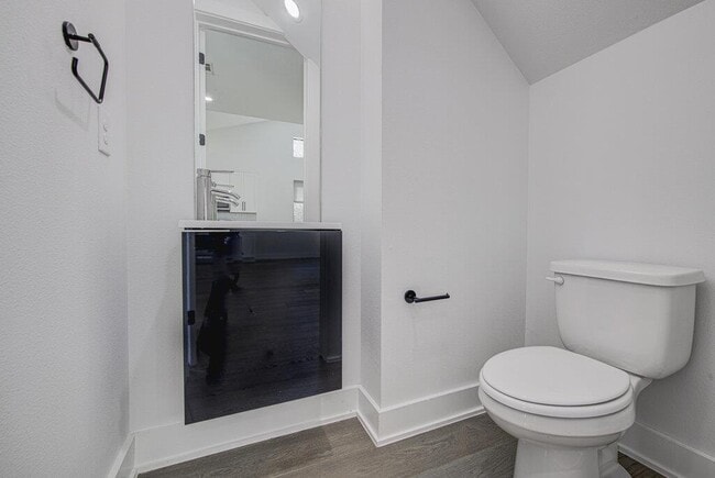 Building Photo - 4903 Lyons Rd