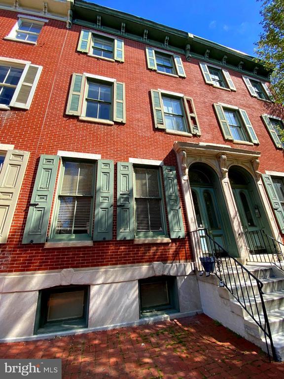 Building Photo - 1731 Wallace St