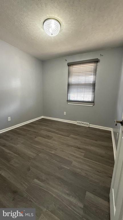 Building Photo - 297 Kesselring Ave