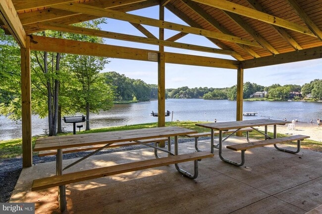 Building Photo - 15264 Mimosa Trail