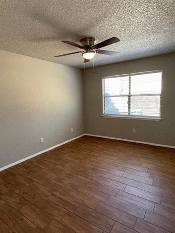 Building Photo - 912 Meadowbrook Dr