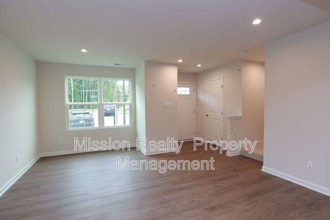 Building Photo - 1164 Canterbury Rdg Rd