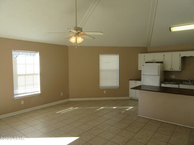 Building Photo - 1401 Gulf Ave