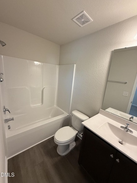 Building Photo - 2091 Wiggins Village Dr