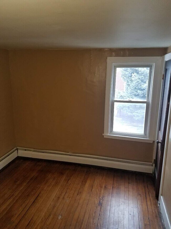 22 Euclid Ave 22 Euclid Ave Buffalo NY 14211 Apartment Finder