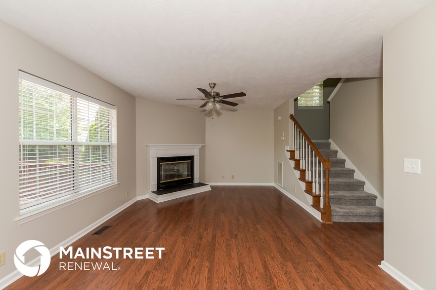 Building Photo - 3613 Applewood Ln