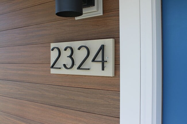 Building Photo - 2324 Lovie Ln