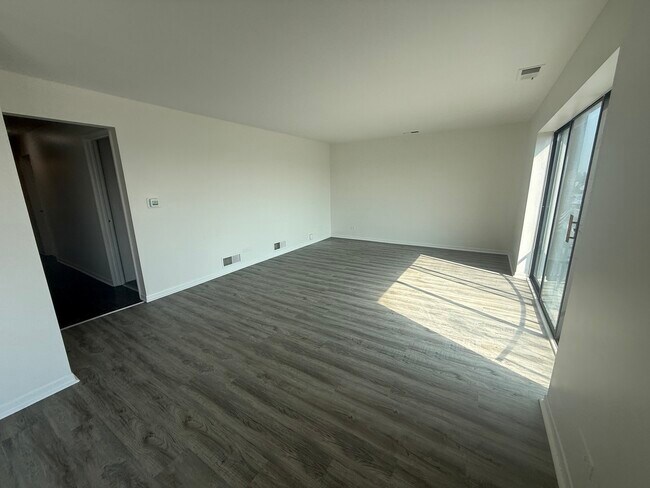 Building Photo - 2310 N Harlem Ave