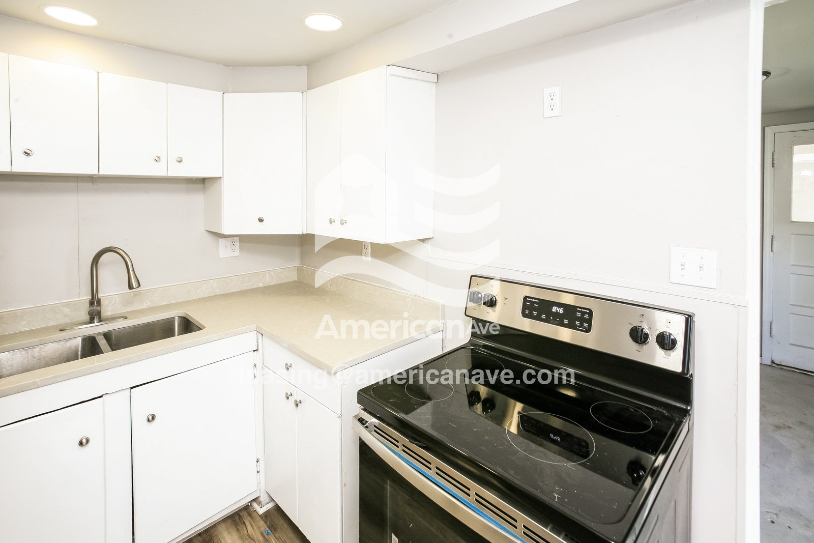 Building Photo - 1206 McKinley Ave