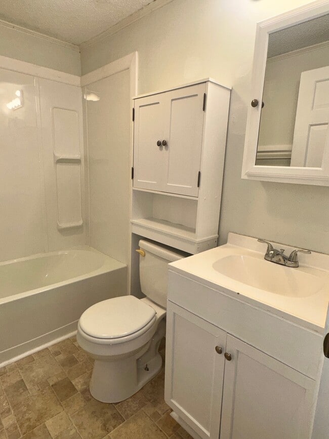 Building Photo - 1857 Pamplico Hwy