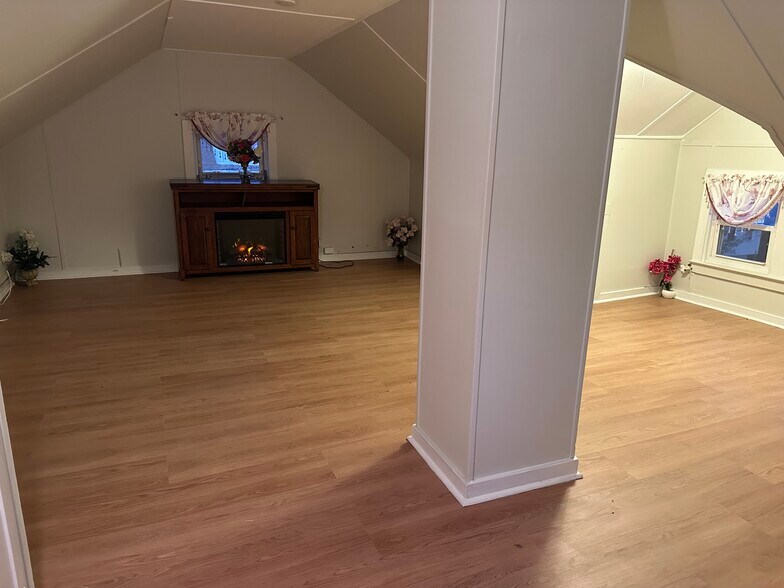 Building Photo - 269 N 1st Ave