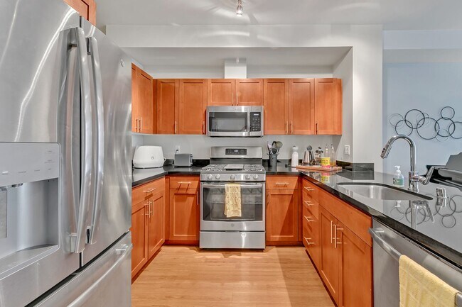 Building Photo - Burien Town Square Condo for lease!