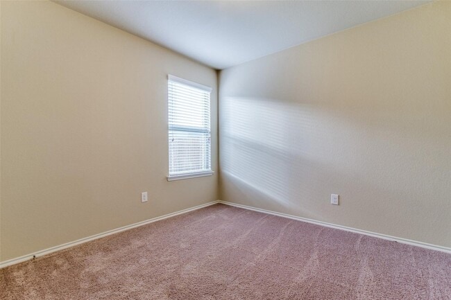 Building Photo - 1512 Wild Rye Cir