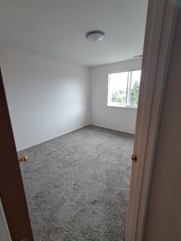 Building Photo - 1414 Brandt Rd