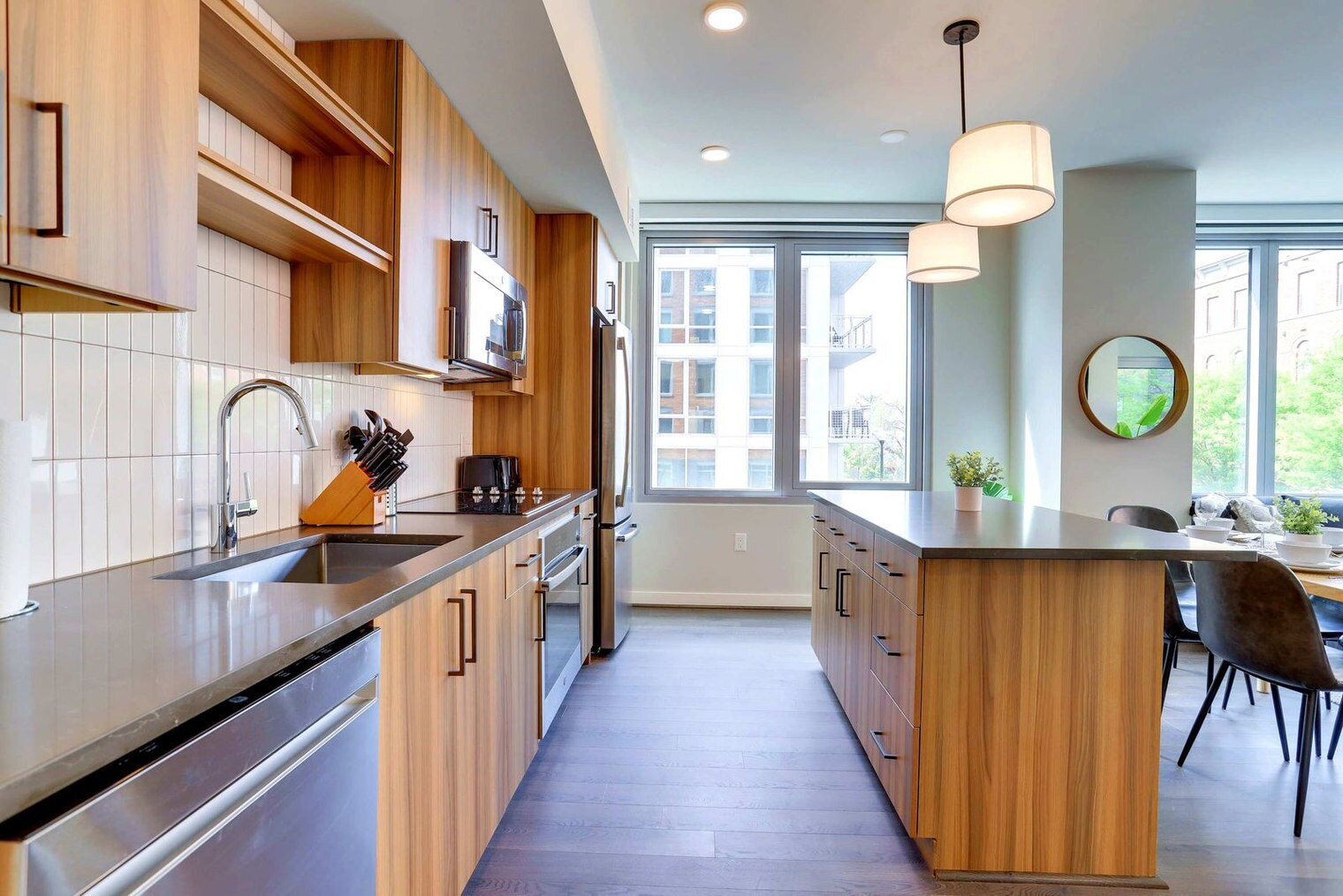 Building Photo - 1122 N Hudson St