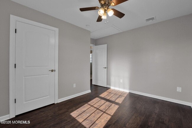 Building Photo - 401 Spruce St