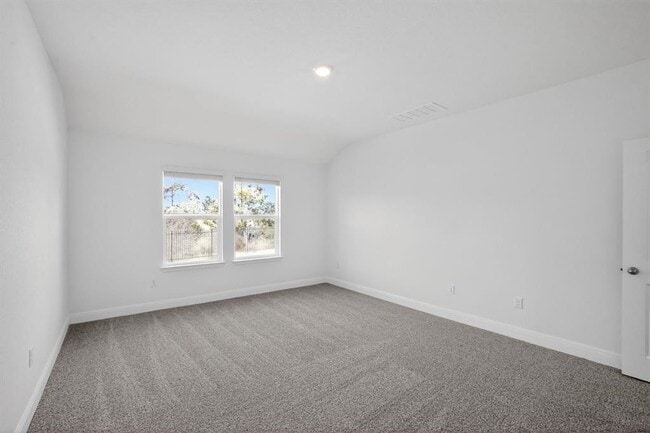 Building Photo - 289 Rivers Edge Dr