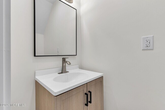 Building Photo - 1101 A St