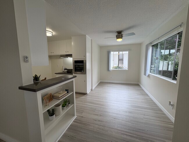 Dining area - Anza South Apartments