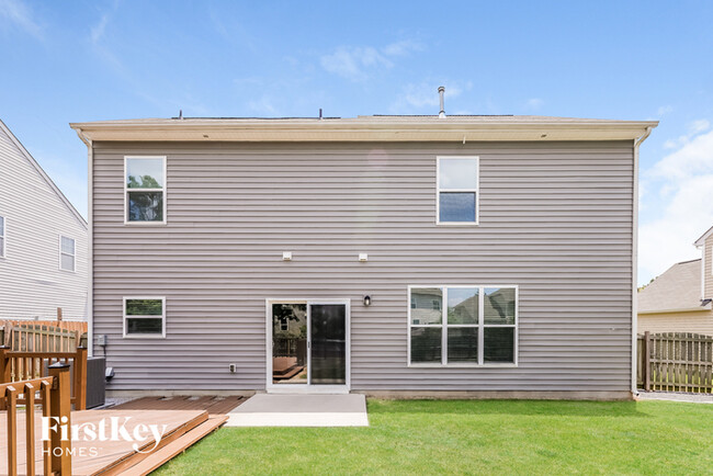 Building Photo - 5511 Fenway Dr