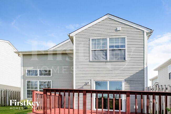 Building Photo - 6735 Ossington Dr