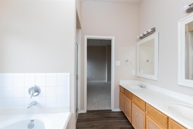 Building Photo - 21227 Grand Field Ct