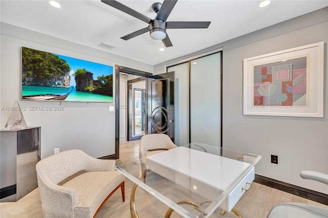 Building Photo - 750 Harrison St