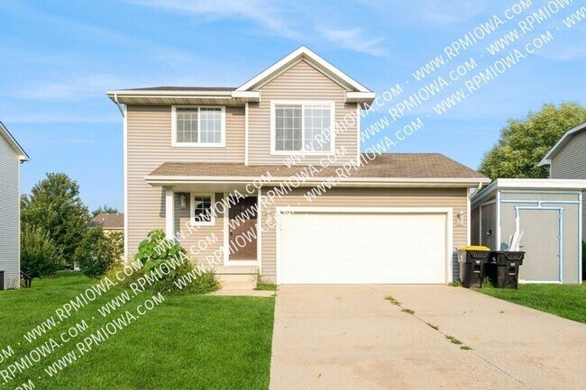 Primary Photo - 440 SE Sagewood Cir