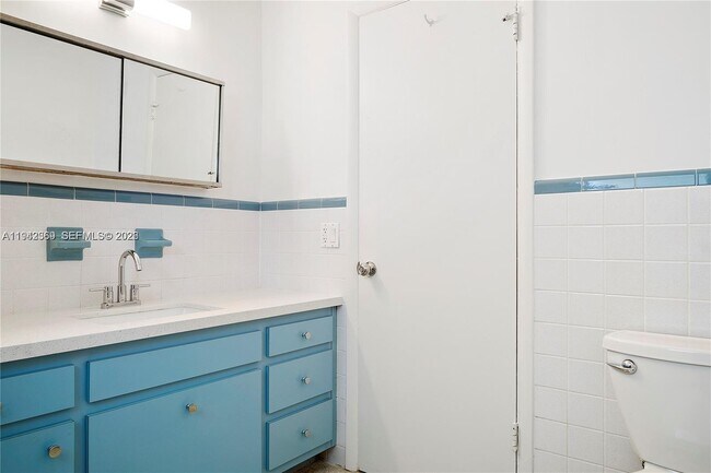 Building Photo - 2700 Pierce St