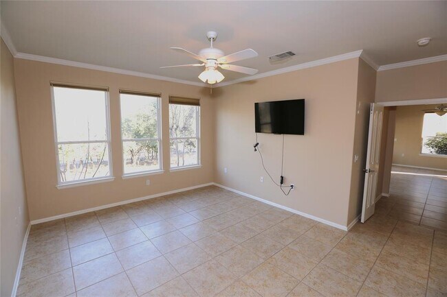 Building Photo - 127 Palmetto Dr