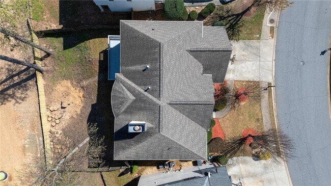 Building Photo - 12553 Kensington Blvd