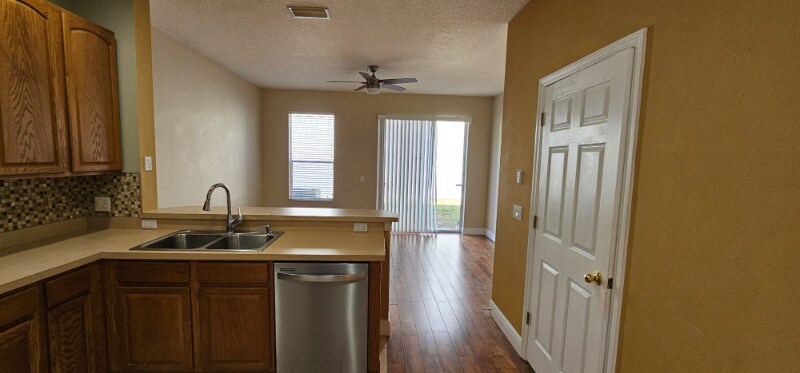 Building Photo - 8743 Abbey Ln