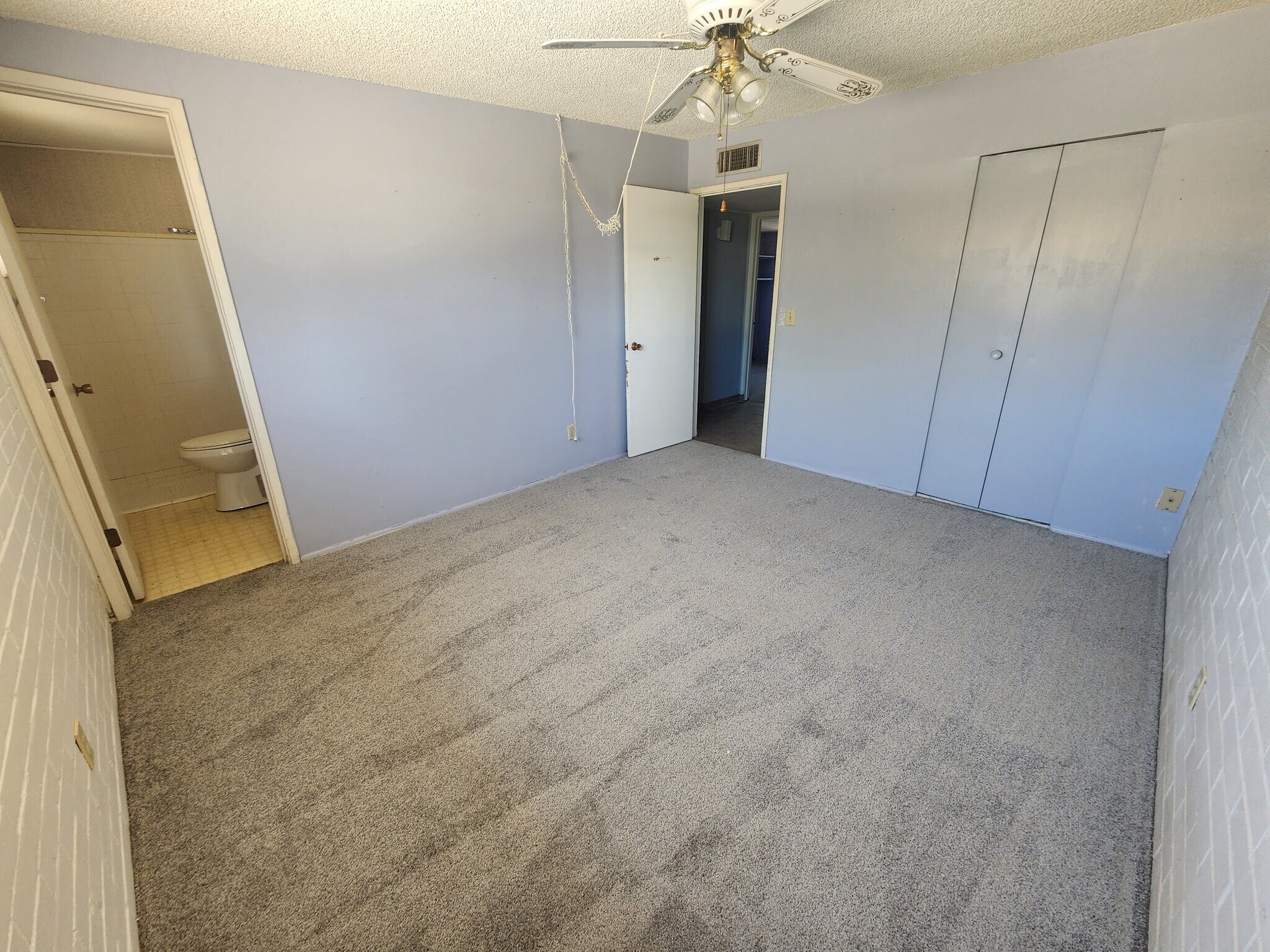 Building Photo - 7025 E 39th Pl