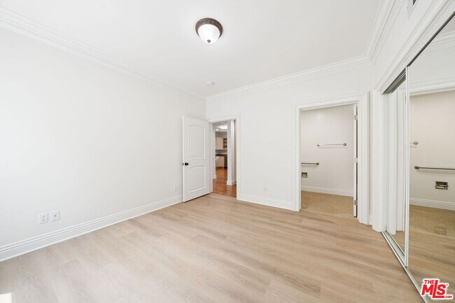 Building Photo - 14654 Gault St