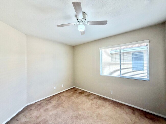 Building Photo - Spacious Rancho Highlands Home | 3 Bed + Den + Bonus Room & 3-Car Garage
