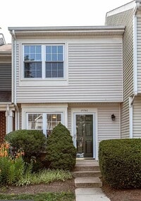 Building Photo - 21740 Calamary Cir