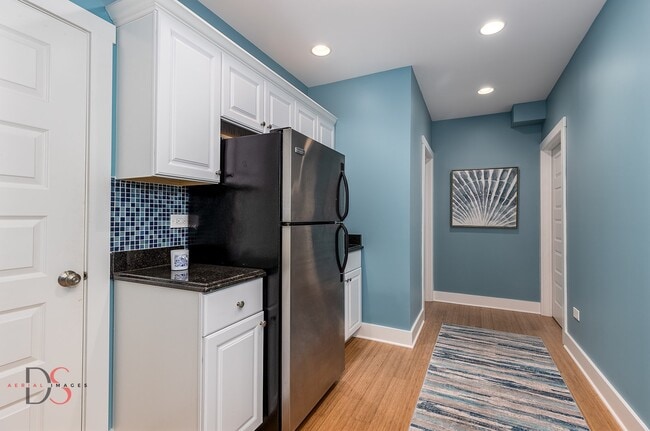 Building Photo - 7 Windward Way