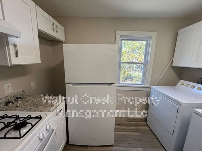 Building Photo - 362 Furnace St