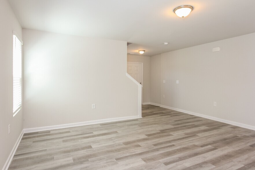 Building Photo - 2917 Ember Brook Ct