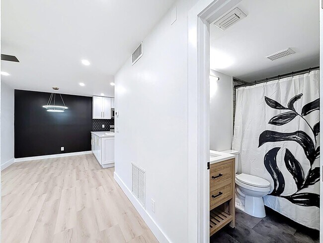 Building Photo - 4941 Sable Pine Cir