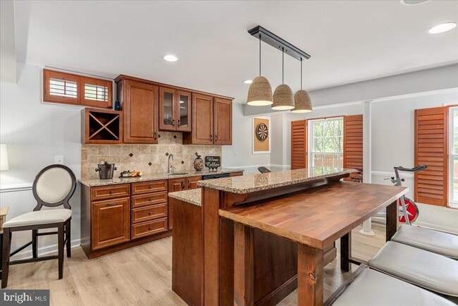 Building Photo - 15043 Gaines Mill Cir
