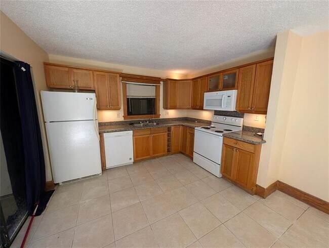 Building Photo - 1302 Nebraska Ave