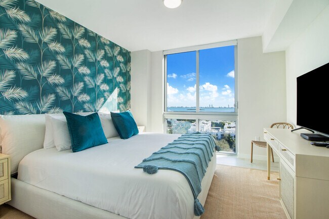 Building Photo - 3900 Biscayne Blvd