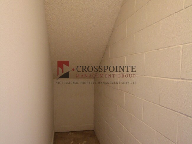 Building Photo - Edinburgh 4510/4512