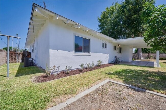 Building Photo - 786 Glenshaw Dr