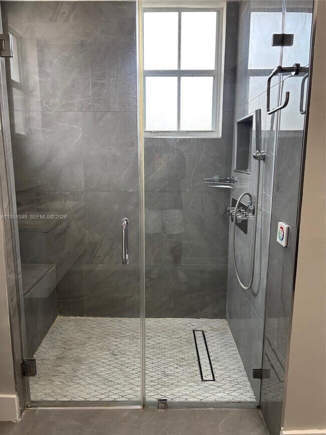 Building Photo - 15465 SW 36th Terrace