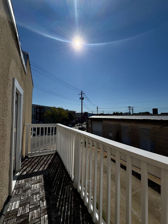 Building Photo - Charming 2Bed/2.5Bath in Washington Vilage - Extra Space in the Basement